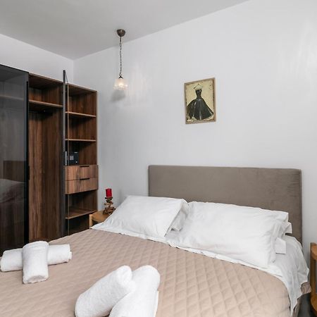 Tsakanos Home Adamantas  Екстериор снимка